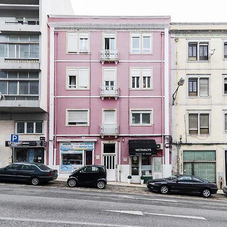Vita Portucale ! Lisbon Design Apartment With Terrace Bagian luar foto