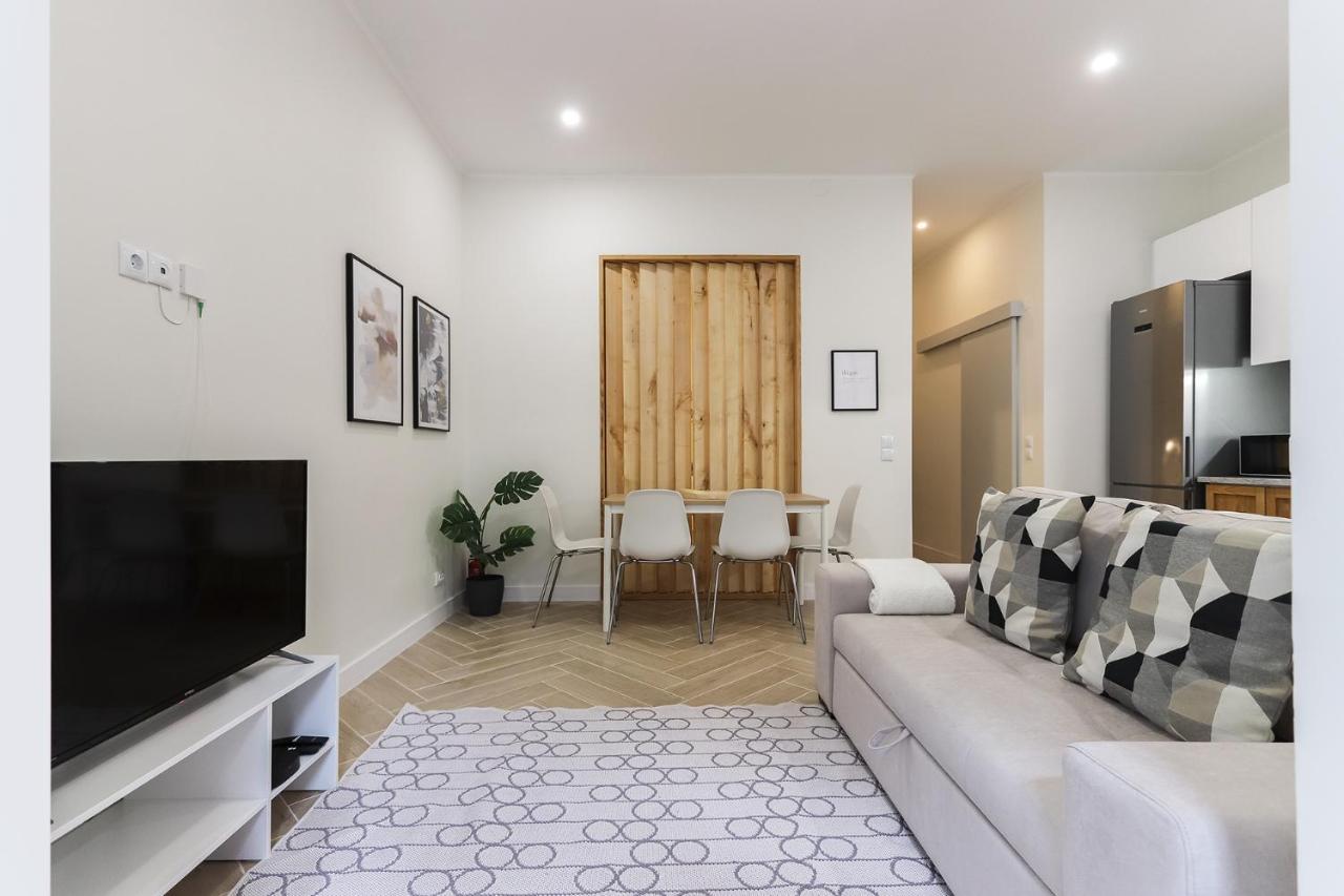 Vita Portucale ! Lisbon Design Apartment With Terrace Bagian luar foto