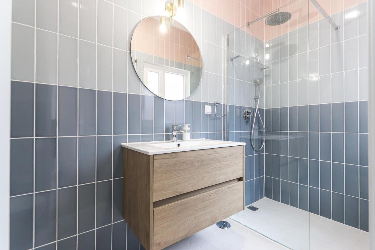 Vita Portucale ! Lisbon Design Apartment With Terrace Bagian luar foto