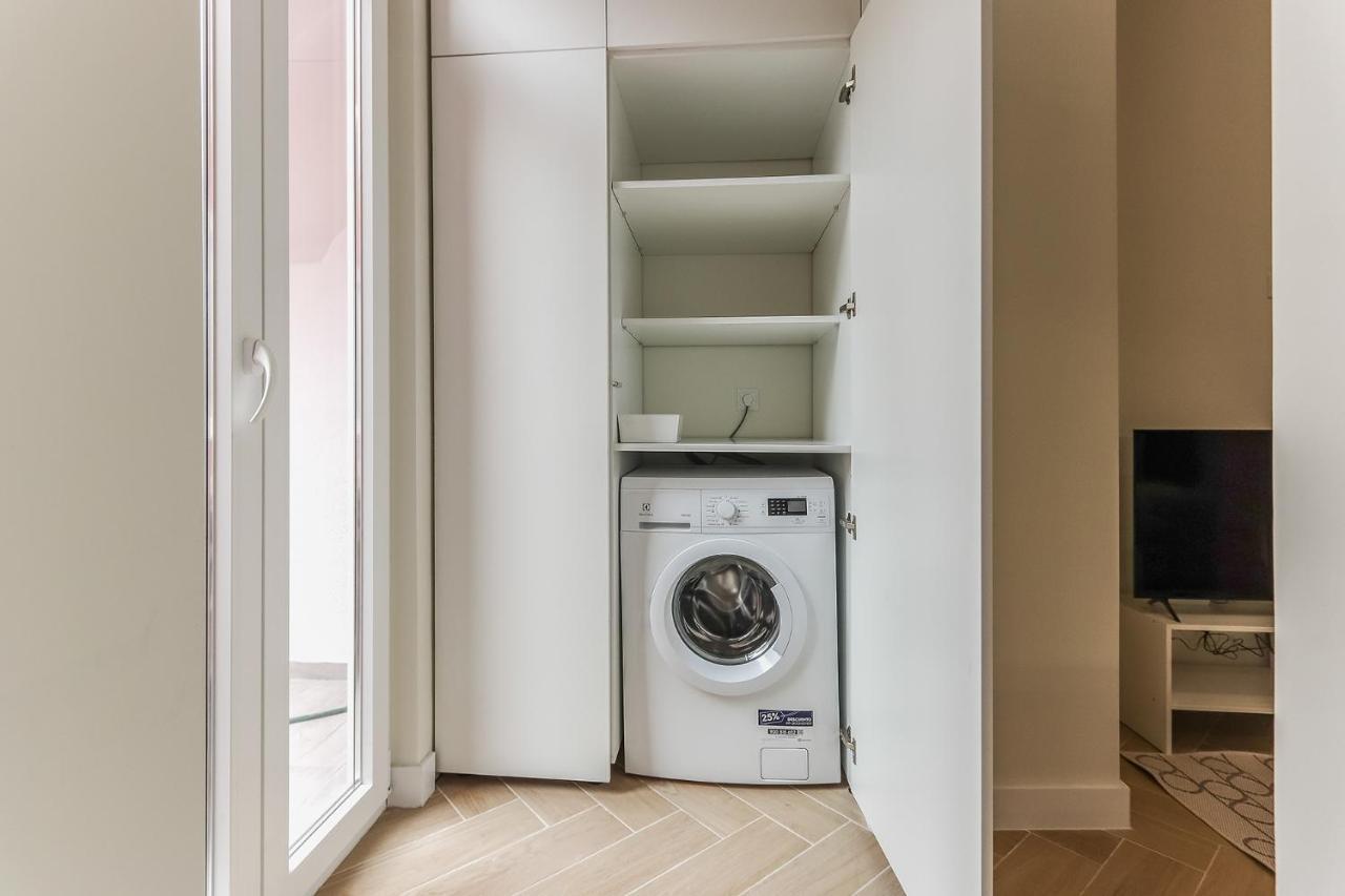 Vita Portucale ! Lisbon Design Apartment With Terrace Bagian luar foto